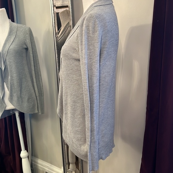 A New Day Gray Knit Open Front Drape Cardigan Size Medium - Picture 6 of 8